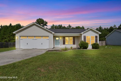 505 Cherry Blossom Ln, Richlands, NC, 28574-7458 | Card Image