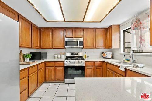 2-1716 W 146th St, Gardena, CA, 90247 | Card Image