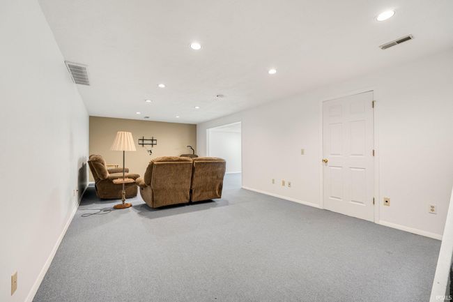 10715 Windsor Woods Blvd, House other with 4 bedrooms, 3 bathrooms and null parking in Fort Wayne IN | Image 32