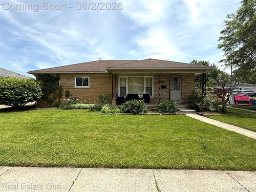 6810 Rosemary St, Dearborn Heights, MI, 48127-1929 | Card Image