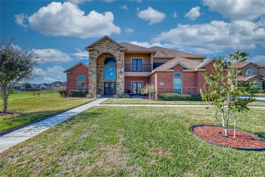 Lago Vista Dr, Corpus Christi, TX 78414