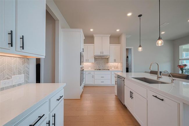 21714 Jenolan Ridge Rd, House other with 5 bedrooms, 6 bathrooms and 3 parking in Cypress TX | Image 19