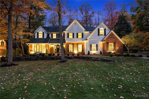 4990 Sandstone Ct, Clarence, NY, 14031-1582 | Card Image