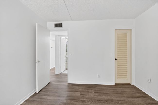 C - 102 Normandy C, Condo with 2 bedrooms, 2 bathrooms and null parking in Delray Beach FL | Image 13