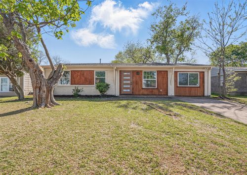 4515 San Marcus Dr, Mesquite, TX, 75150-1703 | Card Image