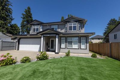 13869 Brentwood Cres, House other with 8 bedrooms, 6 bathrooms and 6 parking in Surrey BC | Image 1