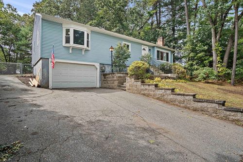 19 Pringle St, Tewksbury, MA, 01876-2426 | Card Image