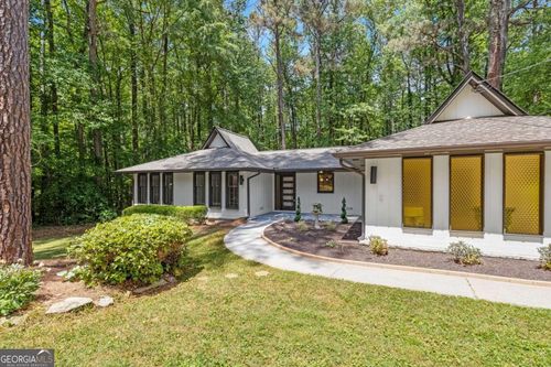 4308 Smithsonia Dr, Tucker, GA, 30084-2615 | Card Image