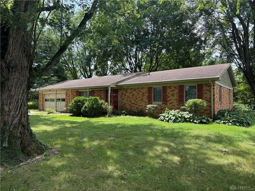 1059 Apollo Dr, Xenia, OH, 45385-1401 | Card Image