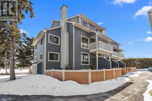 46a-802 St Andre Dr, Orléans, ON, K1C4R3 | Card Image