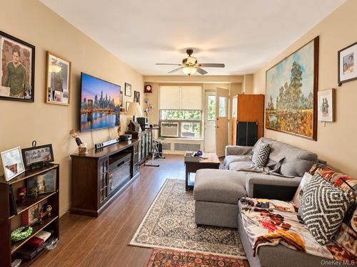 apt-1b-61-15 98th St, Rego Park, NY, 11374-1407 | Card Image