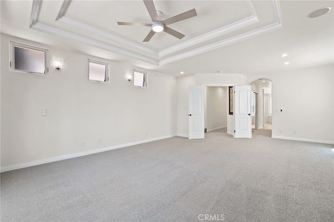 326 6 Th St, House other with 4 bedrooms, 5 bathrooms and 2 parking in Huntington Beach CA | Image 40