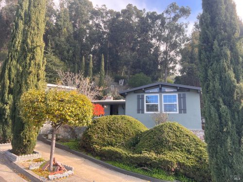 7810 Sanford St, Oakland, CA, 94605-3124 | Card Image