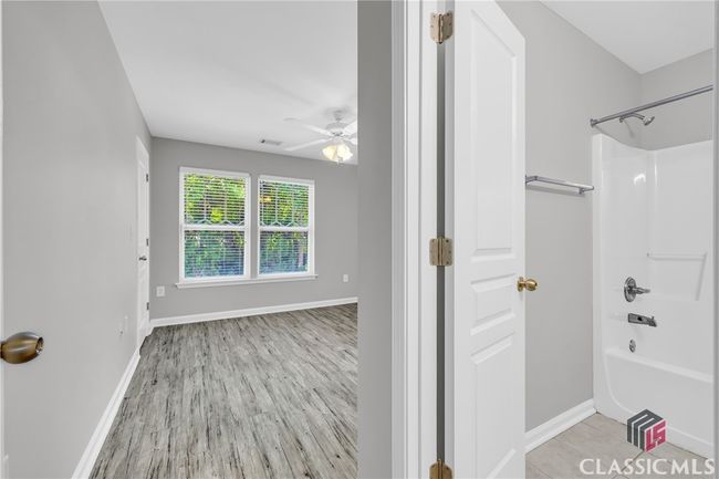 APT-528 - 490 Barnett Shoals Rd, Condo with 2 bedrooms, 3 bathrooms and 1 parking in Athens GA | Image 33