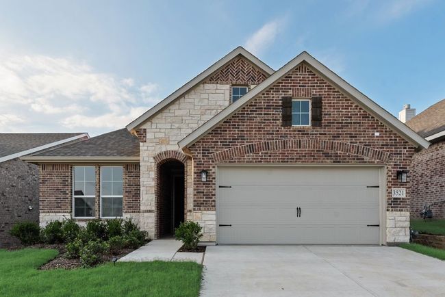 3521 Columbus St, House other with 3 bedrooms, 2 bathrooms and null parking in Gainesville TX | Image 4