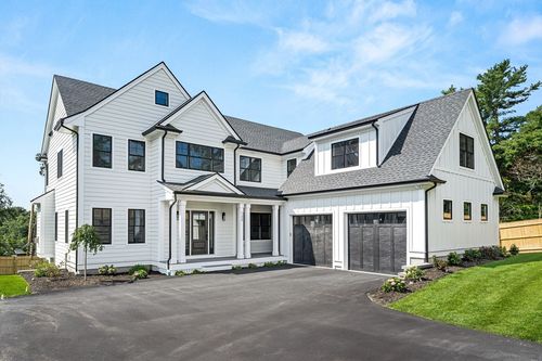 133 South St, Needham, MA, 02492-2705 | Card Image