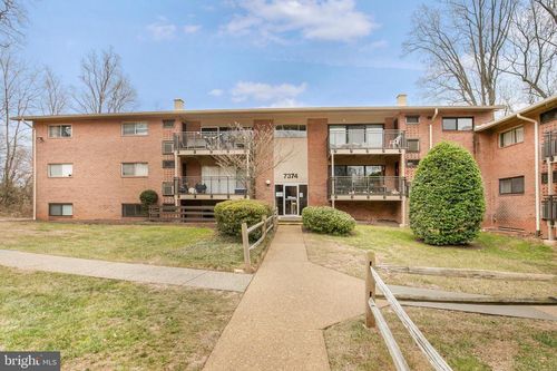74102-7374 Route 29, FALLS CHURCH, VA, 22046-7374 | Card Image