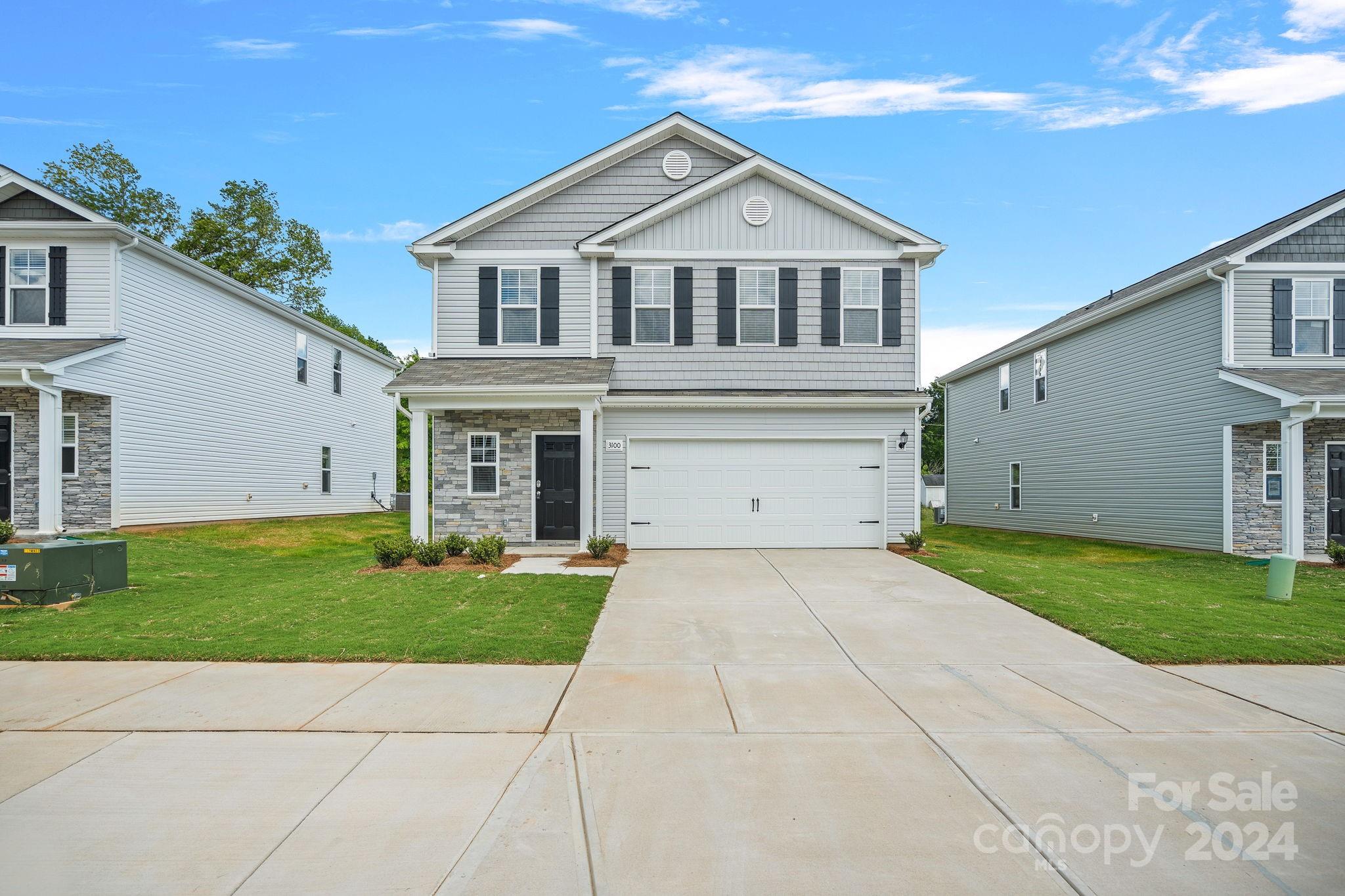 Stonemere Ln, Charlotte, NC 28215