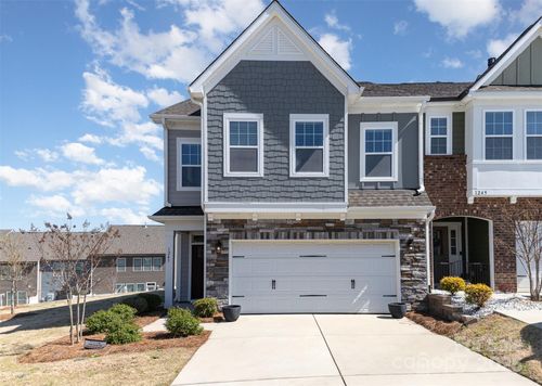 442-1243 Pebble Grove Dr, Clover, SC, 29710-5700 | Card Image