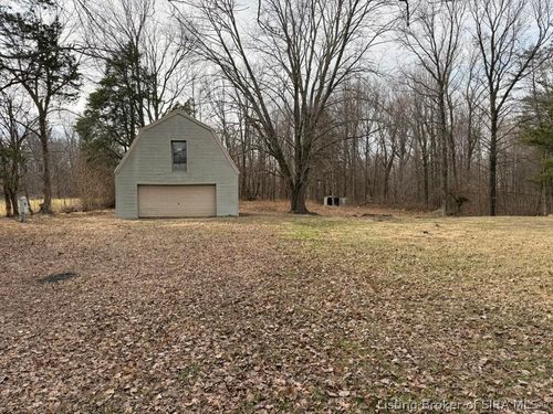 3160 S Mulberry St, Lexington, IN, 47138-8635 | Card Image