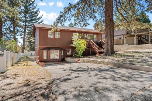 6285 Conifer Dr, Wrightwood, CA, 92397 | Card Image