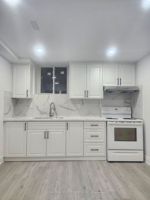 bsmt1-1 Branigan Cres, Georgetown, ON, L7G0N2 | Card Image
