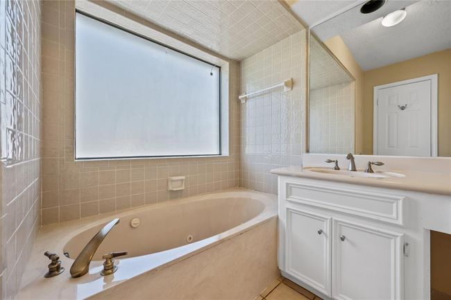Primary Bath | Image 18