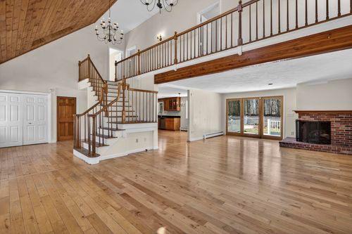 13 Forest Dr, East Kingston, NH, 03827-2037 | Card Image