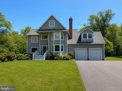 13 Gregg Ct, Brookeville, MD, 20833-1027 | Card Image