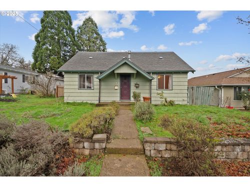948 Sw Maple St, Dallas, OR, 97338-2127 | Card Image