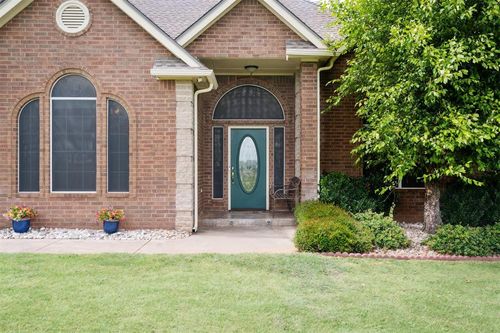 4115 Paradise Dr, Blanchard, OK, 73010-1459 | Card Image