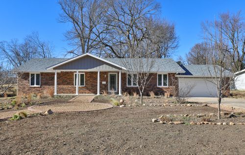 2669 S Catalina Ave, Springfield, MO, 65804-4164 | Card Image