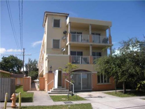 206-1453 Sw 3rd St, Miami, FL, 33135-2275 | Card Image
