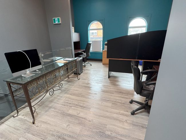 A - 8 Manitoba St, Home with 0 bedrooms, 1 bathrooms and null parking in Bracebridge ON | Image 8