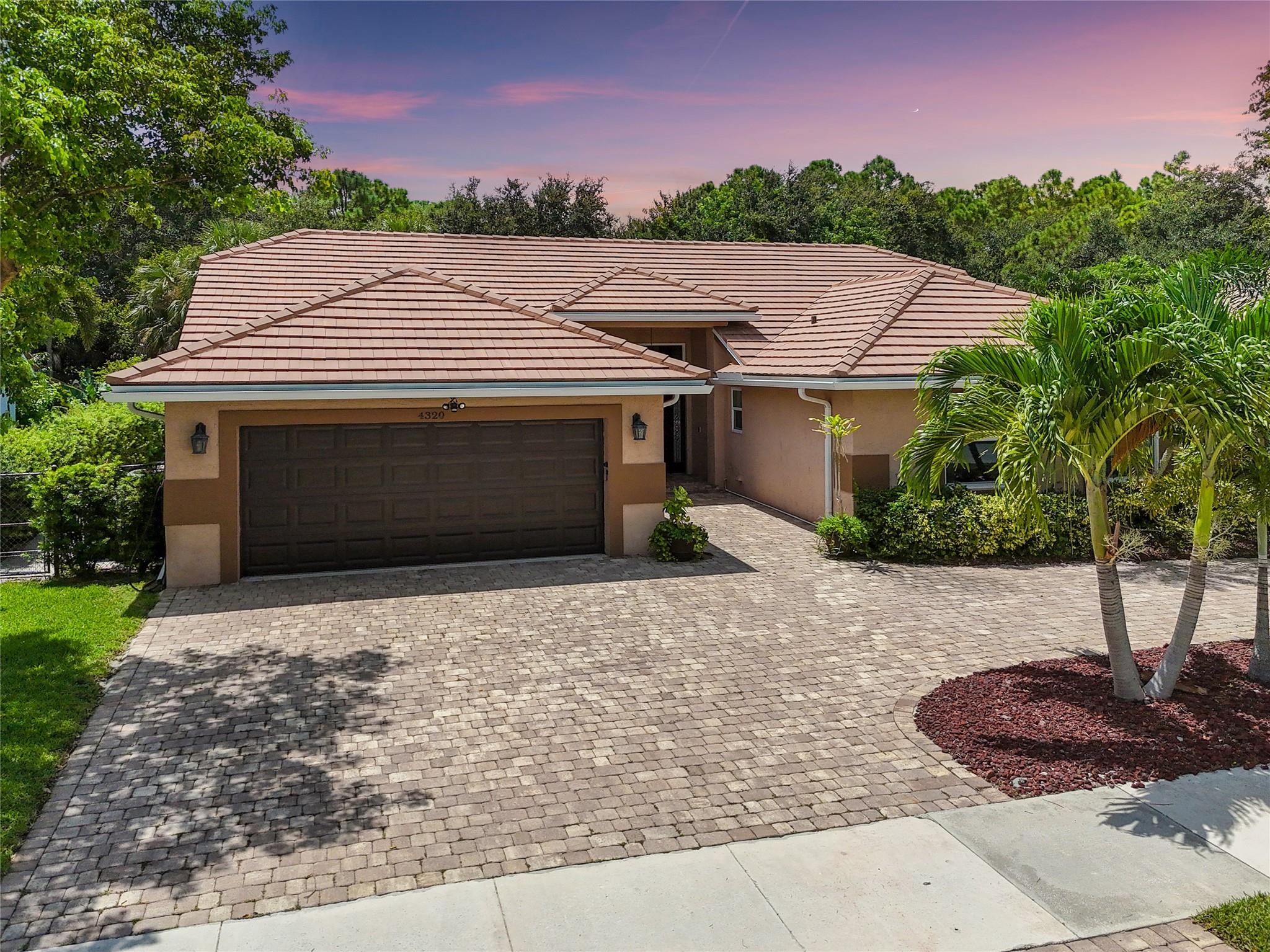 51st St, Coconut Creek, FL 33073