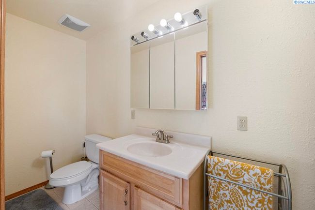 515 Nw Robert St, Home with 4 bedrooms, 4 bathrooms and null parking in Pullman WA | Image 14