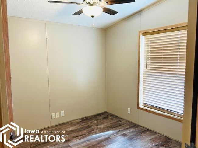 212 Cottage Ln, House other with 3 bedrooms, 2 bathrooms and null parking in Montezuma IA | Image 12