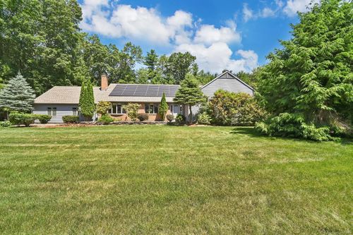55 Windshire Dr, South Windsor, CT, 06074-2134 | Card Image