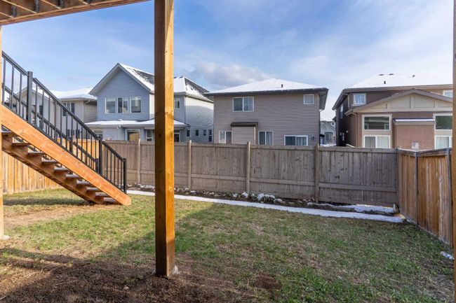 96 Evansview Manor, Home with 3 bedrooms, 2 bathrooms and 4 parking in Calgary AB | Image 39