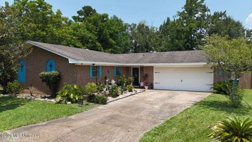 15214 Hamilton St, Gulfport, MS, 39503-3150 | Card Image