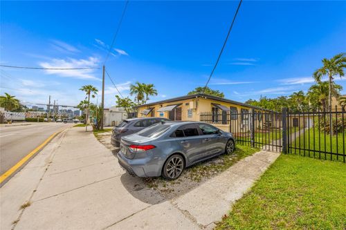 1731 Sw 8th St, Miami, FL, 33135-3506 | Card Image