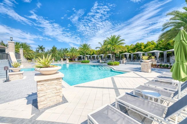 APT-23 - 7831 Nw 104 Th Ave, Condo with 2 bedrooms, 3 bathrooms and null parking in Doral FL | Image 30