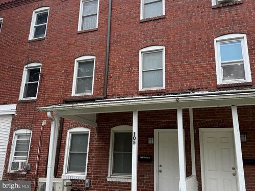 105 Hickman Rd, Claymont, DE, 19703-3502 | Card Image