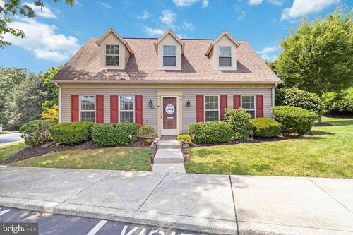1774 Weatherburn Dr, New Cumberland, PA, 17070-2219 | Card Image