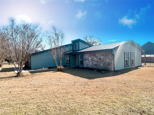 157 N Spinnaker Run, Stigler, OK, 74462-5075 | Card Image