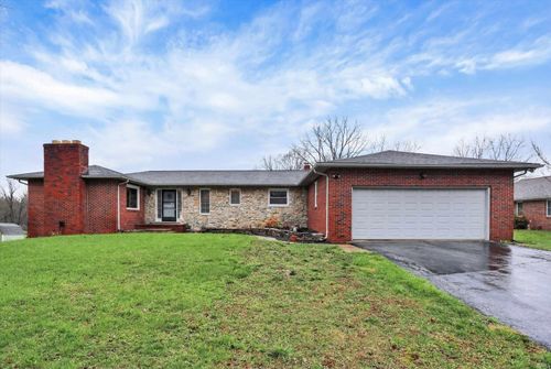 1609 Greenacres Dr, Kokomo, IN, 46901-9548 | Card Image