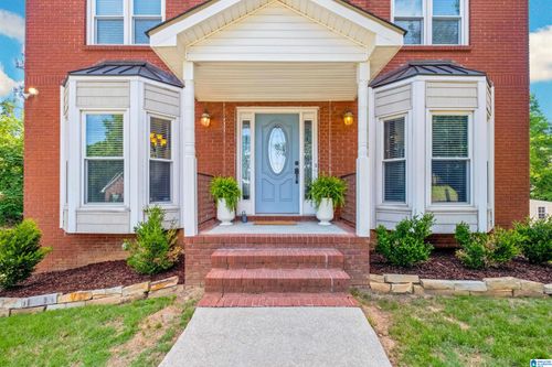 5032 Knoll View Cir, HOOVER, AL, 35244-8267 | Card Image