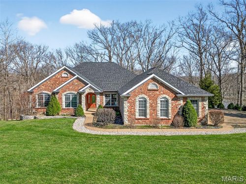 762 Lake Valley Dr, Defiance, MO, 63341-1813 | Card Image