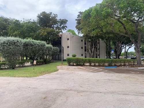 217-6701 N University Drive, Tamarac, FL, 33321 | Card Image