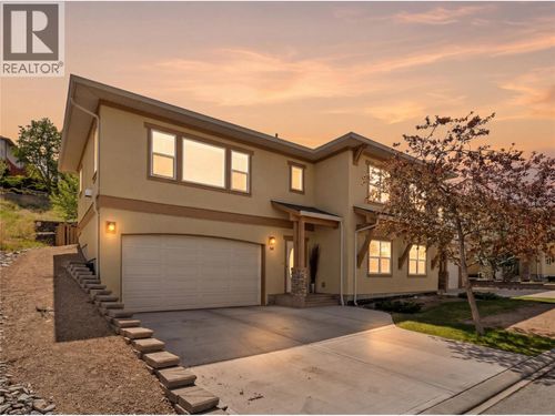 38-1055 Aberdeen Dr, Kamloops, BC, V1S2A7 | Card Image